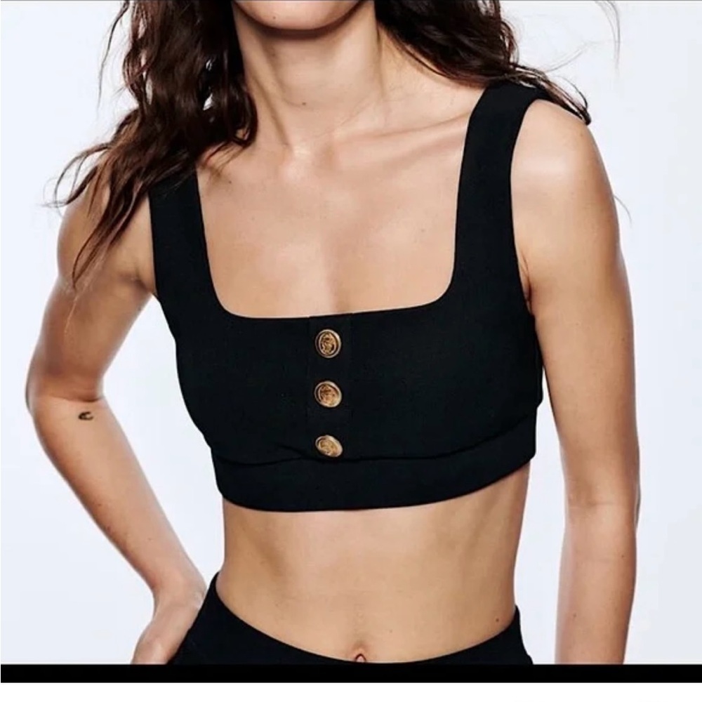 Zara Black Buttoned Crop Top